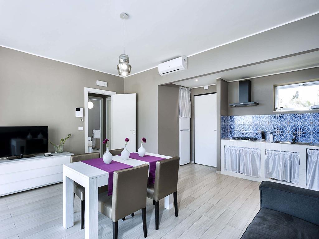 Isola Bella Apartment ตาออร์มินา ภายนอก รูปภาพ